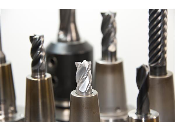 carbide-drill-bit-close-up-cnc-47729.jpg