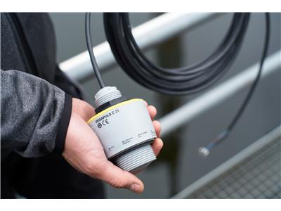 Kompaktowe sondy radarowe VEGAPULS do pomiaru poziomu