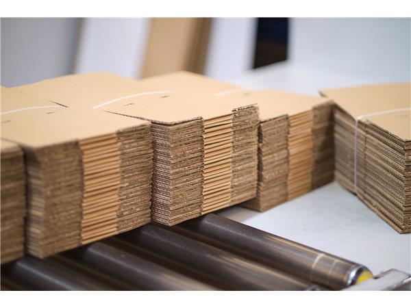 Niezawodność procesu pakowania gwarantująca bezpieczeństwo produktu podczas dalszego transportu i magazynowania. Niezawodność procesu pakowania gwarantująca bezpieczeństwo produktu podczas dalszego transportu i magazynowania.