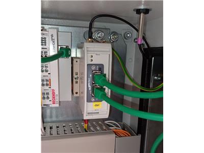 Rys. 4 UC-RF - Jednostka sterująca do wskaźników radiowych ElesaGanter.png