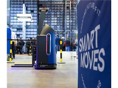 Bosch Rexroth i SYNAOS nawiązały współpracę, aby z powodzeniem zintegrować autonomicznego robota mobilnego firmy K.Hartwall, A-MATE® Lite, z platformą intralogistyczną SYNAOS. 