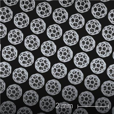 Struktura szkieletowa do badań nad komórkami i tkankami, wydrukowana w systemie druku NanoOne © UpNano GmbH Struktura szkieletowa do badań nad komórkami i tkankami, wydrukowana w systemie druku NanoOne © UpNano GmbH