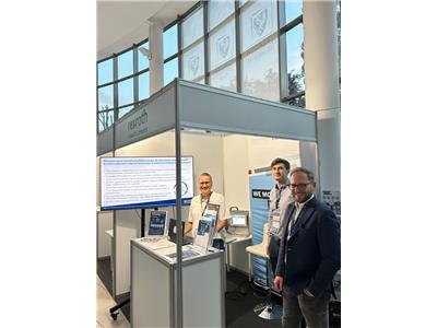Stoisko firmy Bosch Rexroth, na którym gościł Prezes PLC Expert Michał Wesołowski (Źródło: Bosch Rexroth Sp. z o.o.) Stoisko firmy Bosch Rexroth, na którym gościł Prezes PLC Expert Michał Wesołowski (Źródło: Bosch Rexroth Sp. z o.o.)