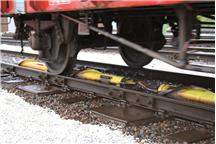 Spiralne hamulce torowe do bezpiecznego i sprawnego zestawiania pociągów