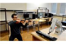 Pianista z AGH, © AGH Pianista z AGH, © AGH