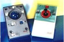 Manipulatory i Joysticki specjalne f-my Penny and Giles (GB)