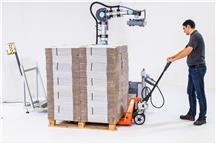 RC10 - mobilny system paletyzacji z robotem współpracującym.