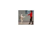 Honda zaprezentowała nową wersję robota Asimo Honda zaprezentowała nową wersję robota Asimo