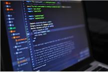 Programista – Czy to wciąż zawód przyszłości?