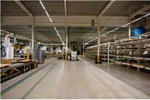 Jakie kotły przemysłowe wybrać do ogrzewania dużych hal produkcyjnych?