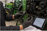 Czujniki w ciągnikach John Deere – za jakie funkcje odpowiadają i dlaczego liczy się numer części?