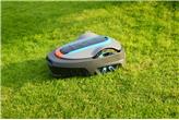 Nawigacja RTK i AI Vision w automatycznej pielęgnacji trawnika