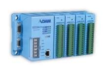 ADAM-5000L/TCP: Czteroslotowa kaseta Modbus/TCP