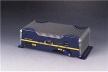 Uniwersalny kontroler PC z 4-portami COM i 2-portami LAN/Gigabit