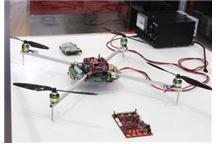 Sieć radiowa stworzona z samodzielnych latających robotów