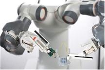 14-osiowy robot koncepcyjny od ABB [wideo]