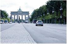 MadeInGermany. Samodzielny samochód na ulicach Berlina [video]