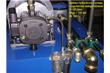 Zasilacz hydrauliczny z pompą z regulatorem stałego ciśnienia