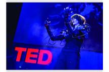 2038446_TE_imogen_heap_musical_suit1.jpg