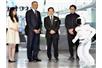 Barack Obama vs Honda Asimo