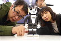RoboHon zastąpi smartfony?