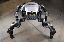Jeden z robotów DARPA zniszczony Jeden z robotów DARPA zniszczony